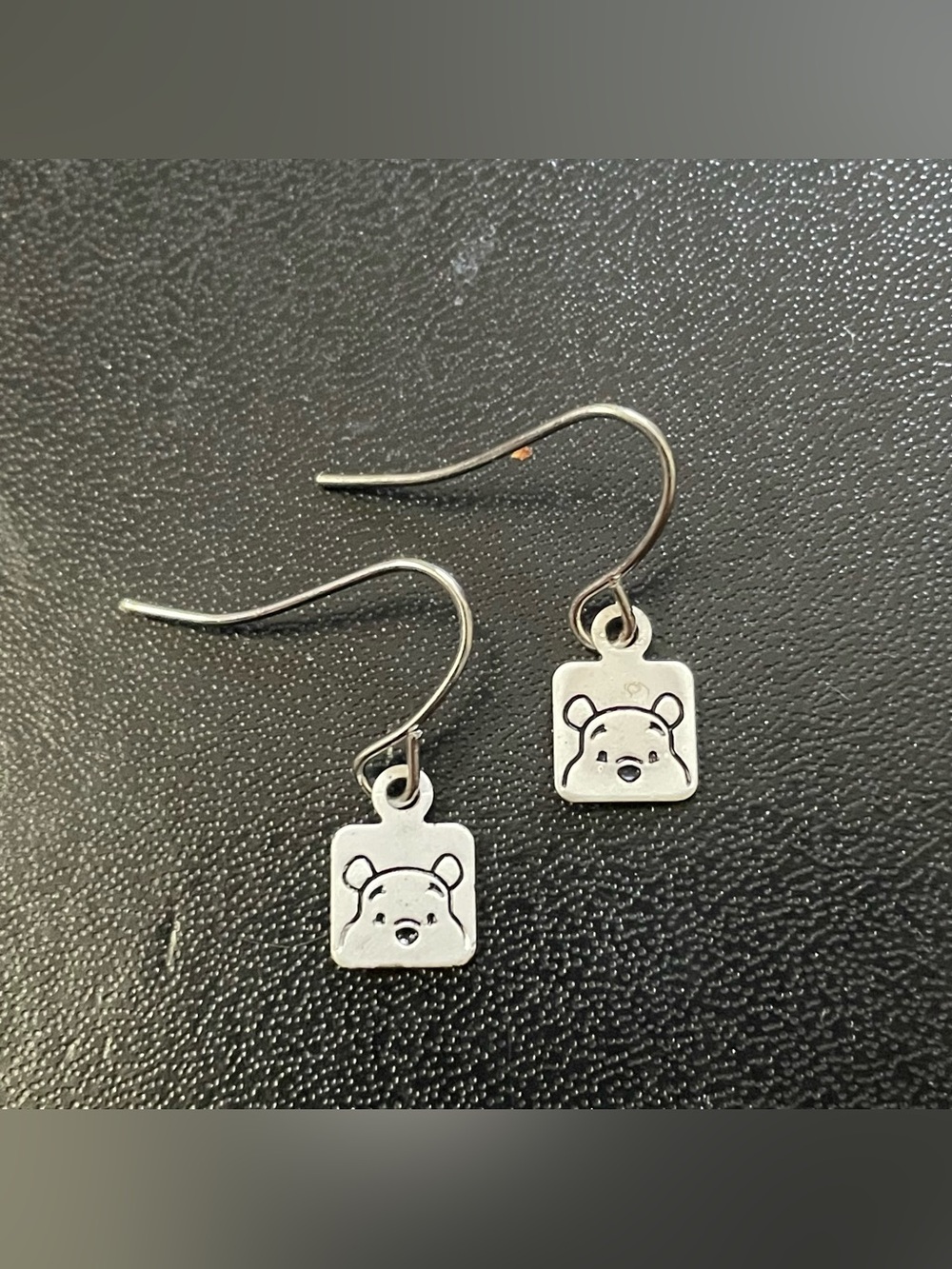 ⚡️ POOH Cute n tiny earrings Disney Winnie the Pooh NEW